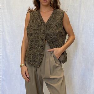 Vintage Liz Claiborne Classics Petite Brown and Khaki Paisley Button Down Vest
